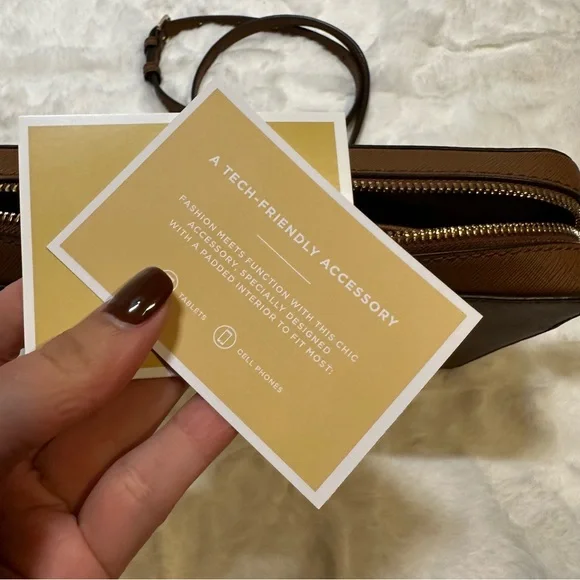 NWT Michael Kors Jet Set Large Saffiano Leather Crossbody Bag - Picture 8 of 8